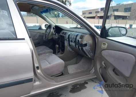 1999 Chevrolet Prizm из США, поврежденный, VIN 1Y1SK5289XZ413751